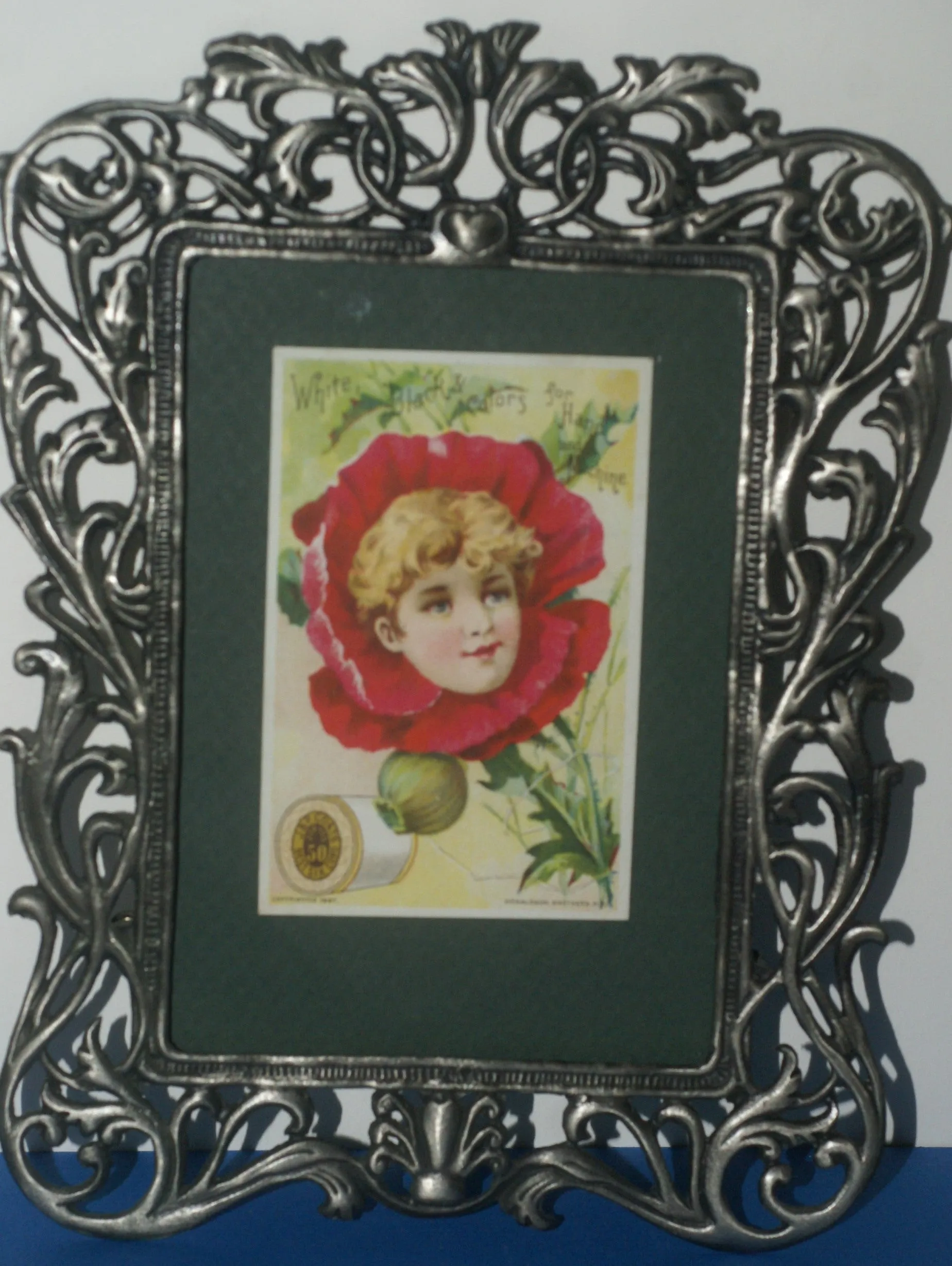 EPHEMERA AMERICANA ANTIQUE WHIMSICAL ART 1887 IN ORNATE FRAME & MATTED, ANTIQUE VICTORIAN ADVERTISING TRADE CARD OF POPPY GIRL: J.& P. Coats (DFPO2J) LACY METAL FRAME 8,5" X 6",5 DESIGNER COLLECTOR COLLECTIBLE WALL DÉCOR