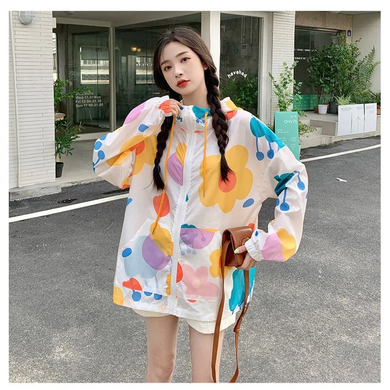 UV-Protective Hooded Loose Fit Thin Raincoat Hooded Jacket