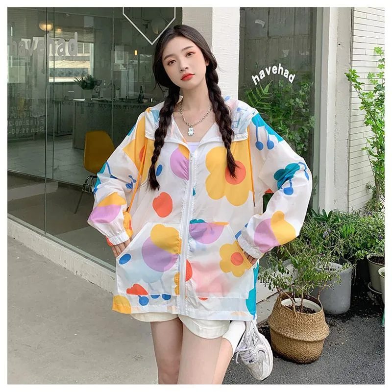 UV-Protective Hooded Loose Fit Thin Raincoat Hooded Jacket